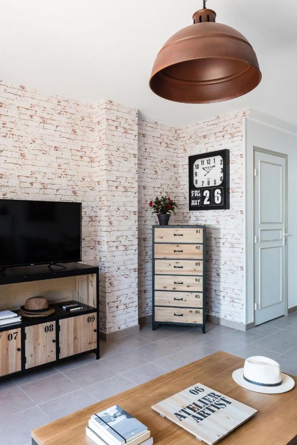 Les Jardins De La Mer Grimaud Room photo